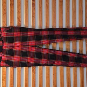 Trina Turk Plaid Straight Leg Pants‎ in Red and Black: Size 4